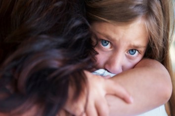 Cine te apără dacă ești un copil bătut sau neglijat?